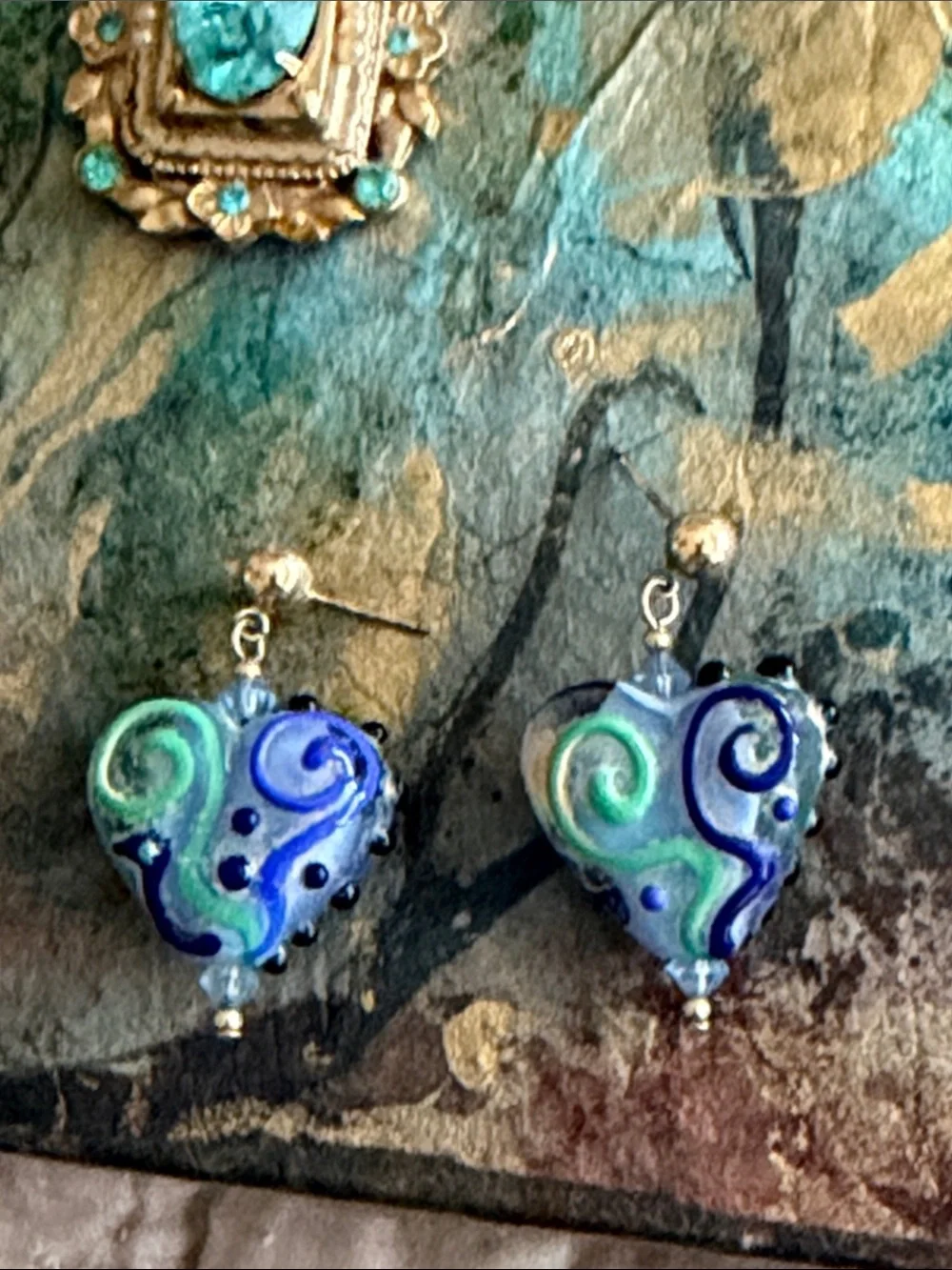 Hearts pierced earrings blown glass